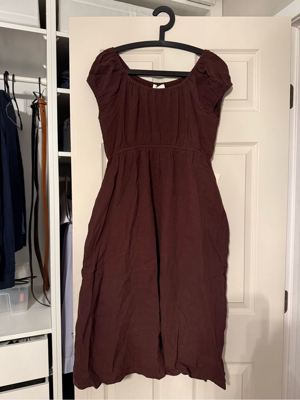 Women's Short-Sleeve Midi Dress in Brown